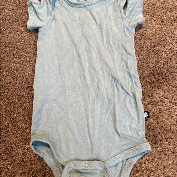 Kyte Baby short sleeve bodysuit bundle - Picture 7 of 9